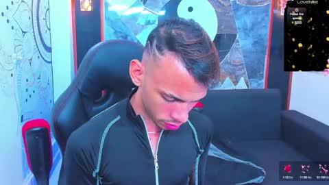 Snapshot of edward_24_ chatting on January 2025 04:22:02 AM Edward Colleman online show from January 2025 04:22:02 AM