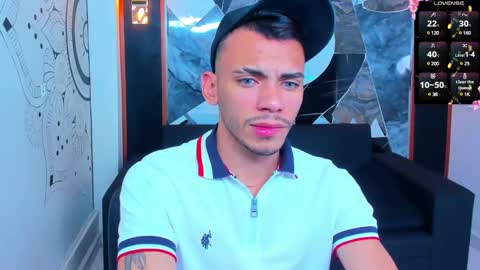 Snapshot of edward_24_ chatting on February 2025 04:05:01 AM Edward Colleman online show from February 2025 04:05:01 AM