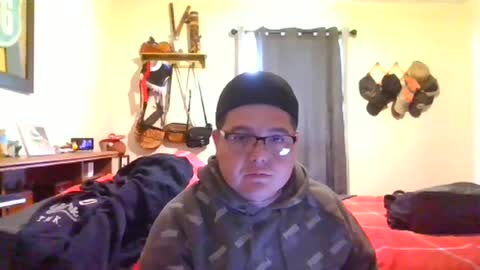 Snapshot of edwins777 chatting on January 2025 08:18:01 PM Nicky789 online show from January 2025 08:18:01 PM