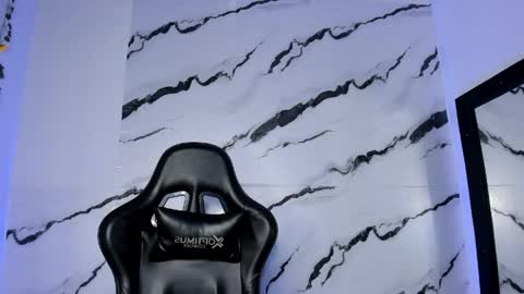 Snapshot of edy_play1 chatting on April 2026 05:38:01 AM edy online show from April 2026 05:38:01 AM