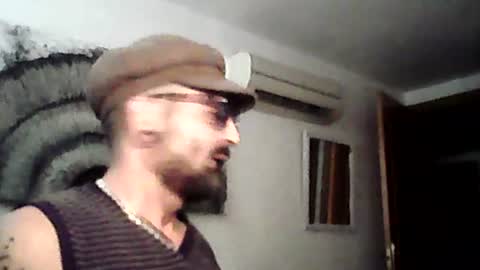 Snapshot of eemmee708927 chatting on July 2026 09:07:02 AM eemmee708927 online show from July 2026 09:07:02 AM