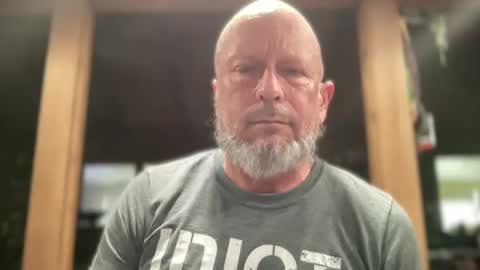 Snapshot of eevilempire chatting on April 2026 04:19:02 PM Harley Biker online show from April 2026 04:19:02 PM