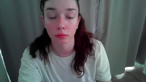 Snapshot of effie_balconii chatting on April 2026 10:46:01 AM effie_balconii online show from April 2026 10:46:01 AM