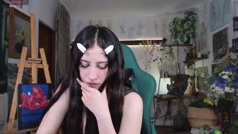 effiemeowley online show from May 2026 11:41:02 AM