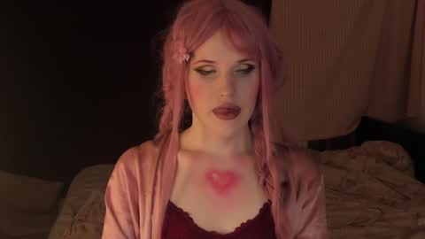 Effie Mur online show from January 2025 01:45:01 AM