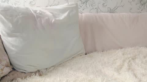 Snapshot of effsweet chatting on December 2024 10:34:02 PM Eff online show from December 2024 10:34:02 PM