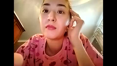 Snapshot of effy007 chatting on February 2025 12:14:02 PM Effy online show from February 2025 12:14:02 PM