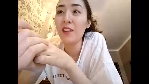 Snapshot of effy007 chatting on March 2025 12:47:01 PM Effy online show from March 2025 12:47:01 PM