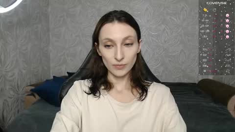 Snapshot of effy_gray chatting on March 2026 06:29:01 AM Anna online show from March 2026 06:29:01 AM