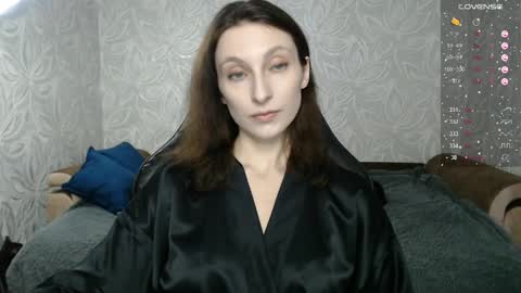 Snapshot of effy_gray chatting on March 2026 06:14:01 AM Anna online show from March 2026 06:14:01 AM