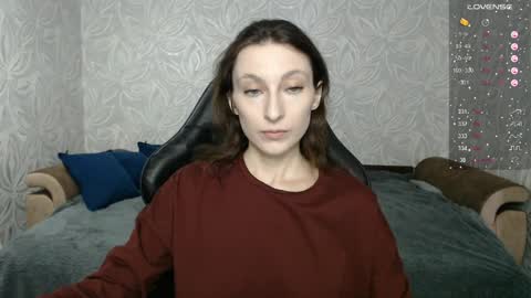 Snapshot of effy_gray chatting on April 2026 06:33:01 AM Anna online show from April 2026 06:33:01 AM