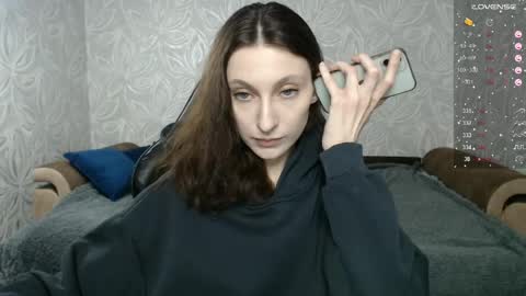 Snapshot of effy_gray chatting on May 2026 08:27:02 PM Anna online show from May 2026 08:27:02 PM