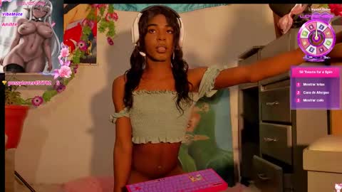 effy_marinn online show from October 2025 01:01:01 PM