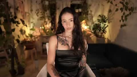 Snapshot of effylowell_ chatting on July 2026 12:57:02 AM Effy online show from July 2026 12:57:02 AM