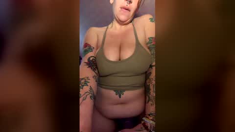 eggsma666 online show from April 2026 07:12:01 AM