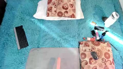 Snapshot of eilin_clio chatting on October 2025 08:03:02 PM Eilin online show from October 2025 08:03:02 PM