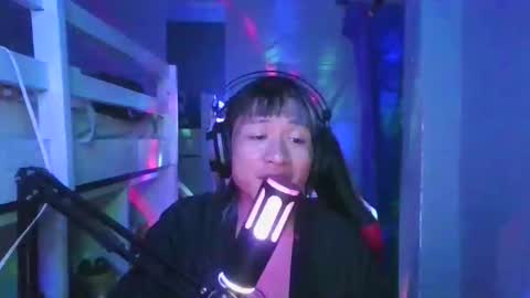 Snapshot of eimii18 chatting on April 2026 02:47:02 AM Eimi online show from April 2026 02:47:02 AM