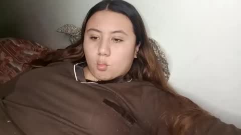 Snapshot of eimy_collin chatting on December 2024 04:22:01 AM EIMY   MODEL INDEPENDENT online show from December 2024 04:22:01 AM