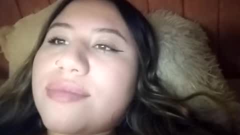 EIMY   MODEL INDEPENDENT online show from February 2026 04:39:02 AM