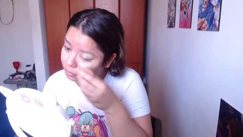 eimy_saenzz online show from November 2025 03:00:02 PM