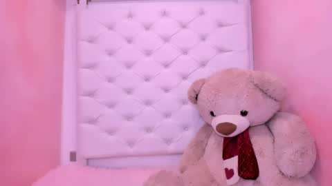 eimy online show from March 2026 01:43:02 PM