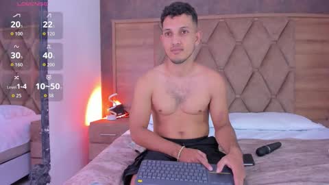 YG COUPLE online show from February 2026 08:35:02 PM