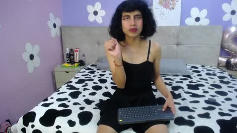 Eimyflorian online show from January 2025 11:44:02 AM