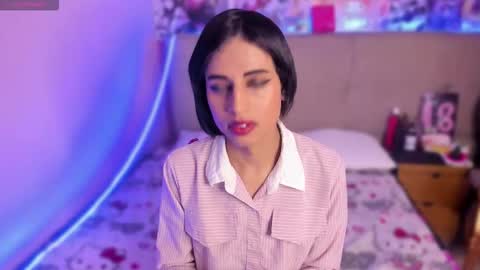 Eimyflorian online show from October 2025 12:02:02 PM