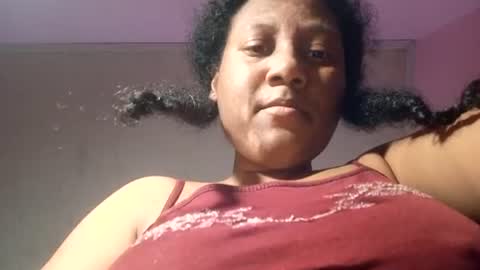 Snapshot of eirondra_valeen chatting on July 2026 02:25:02 AM Eirondra Valeen online show from July 2026 02:25:02 AM