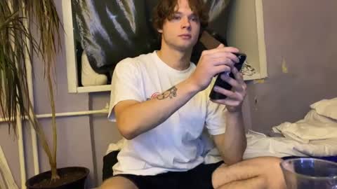 Eitan online show from October 2025 04:08:02 PM