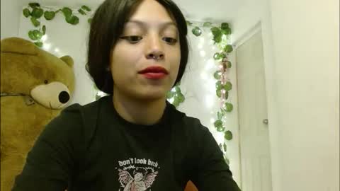 Snapshot of eiviiy1609 chatting on September 2025 01:12:02 PM eiviiy1609 online show from September 2025 01:12:02 PM