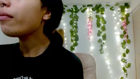 Snapshot of eiviiy1609 chatting on November 2025 01:56:02 PM eiviiy1609 online show from November 2025 01:56:02 PM