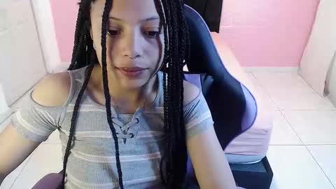 Snapshot of eiviiy1609 chatting on November 2025 01:22:02 PM eiviiy1609 online show from November 2025 01:22:02 PM