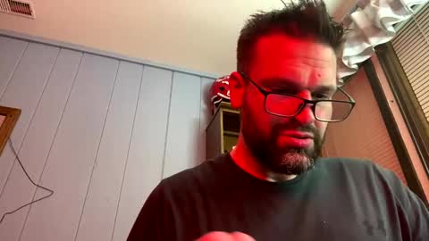 Snapshot of ejbooker11 chatting on January 2025 06:05:01 AM PiedPiper online show from January 2025 06:05:01 AM