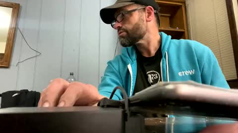 Snapshot of ejbooker11 chatting on September 2025 08:52:02 AM PiedPiper online show from September 2025 08:52:02 AM