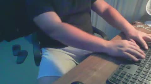 Juan Pablo M online show from December 2024 05:15:01 AM