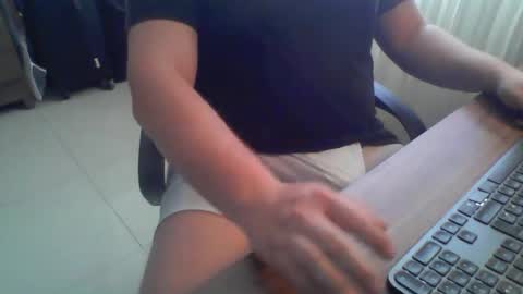 Juan Pablo M online show from February 2025 08:47:01 PM