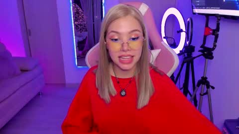 Ela online show from September 2025 06:50:01 AM