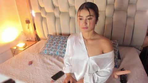 Ela online show from March 2026 08:37:02 PM