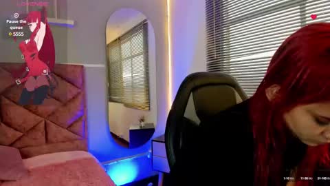 Snapshot of elaia_muller chatting on December 2024 12:06:01 PM Elaia online show from December 2024 12:06:01 PM