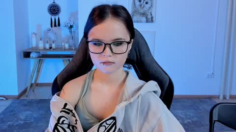 Your sweet girl online show from February 2025 07:22:02 PM