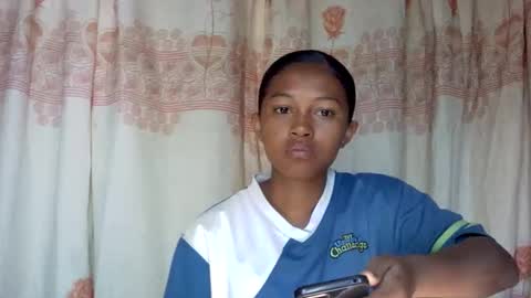 Snapshot of elaliealdy chatting on April 2026 07:40:01 AM elaliealdy online show from April 2026 07:40:01 AM