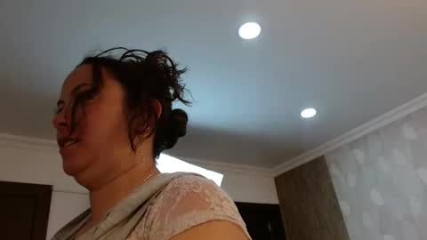 elamurray online show from November 2025 11:20:01 AM