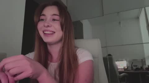 Lora online show from March 2026 02:54:02 PM