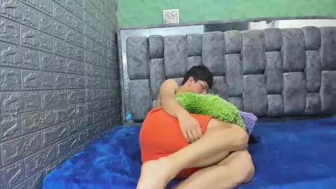 Elan Giralon online show from March 2026 02:50:02 AM