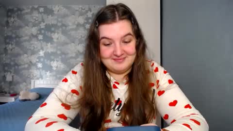 Snapshot of elanis_blair chatting on March 2025 10:29:02 AM Elanis online show from March 2025 10:29:02 AM