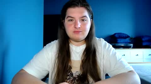Snapshot of elanis_blair chatting on July 2026 09:07:02 AM Elanis online show from July 2026 09:07:02 AM