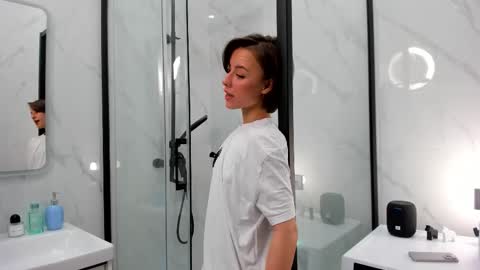 ELA 3 online show from September 2025 06:16:02 AM