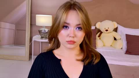elaravance online show from May 2026 11:27:01 AM
