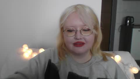 elayne_sweet online show from March 2026 08:07:01 AM